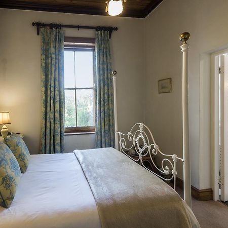 Lord Milner Hotel Matjiesfontein Екстериор снимка