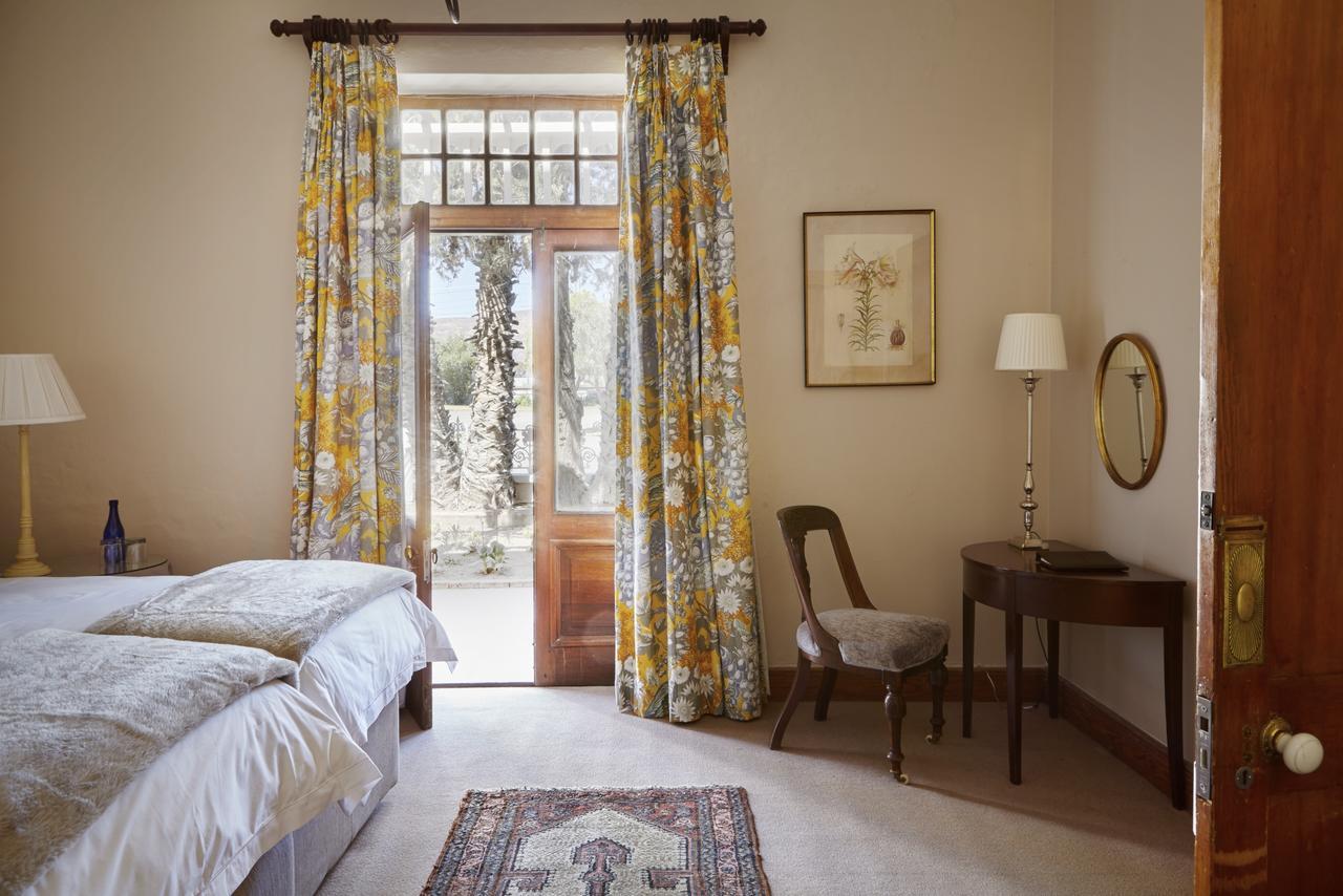Lord Milner Hotel Matjiesfontein Екстериор снимка