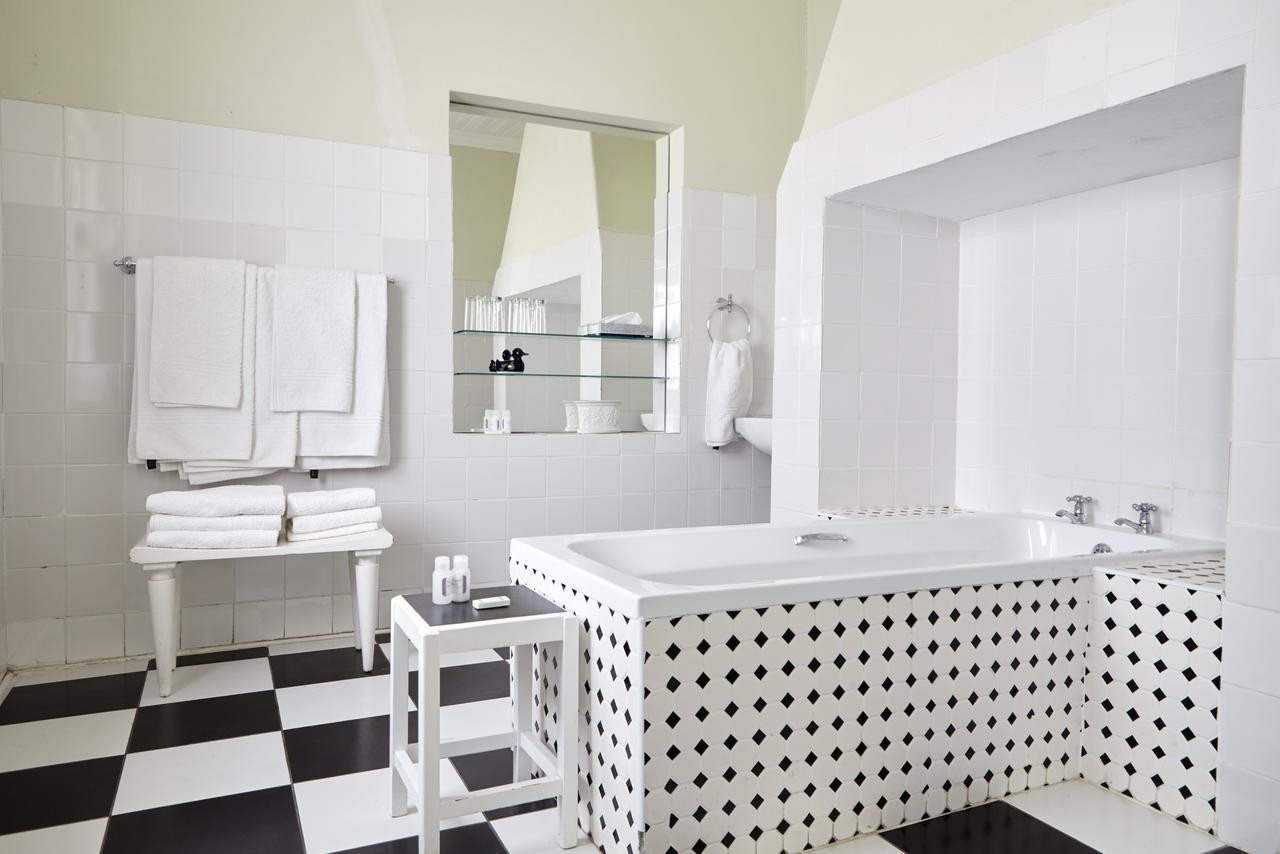 Lord Milner Hotel Matjiesfontein Екстериор снимка