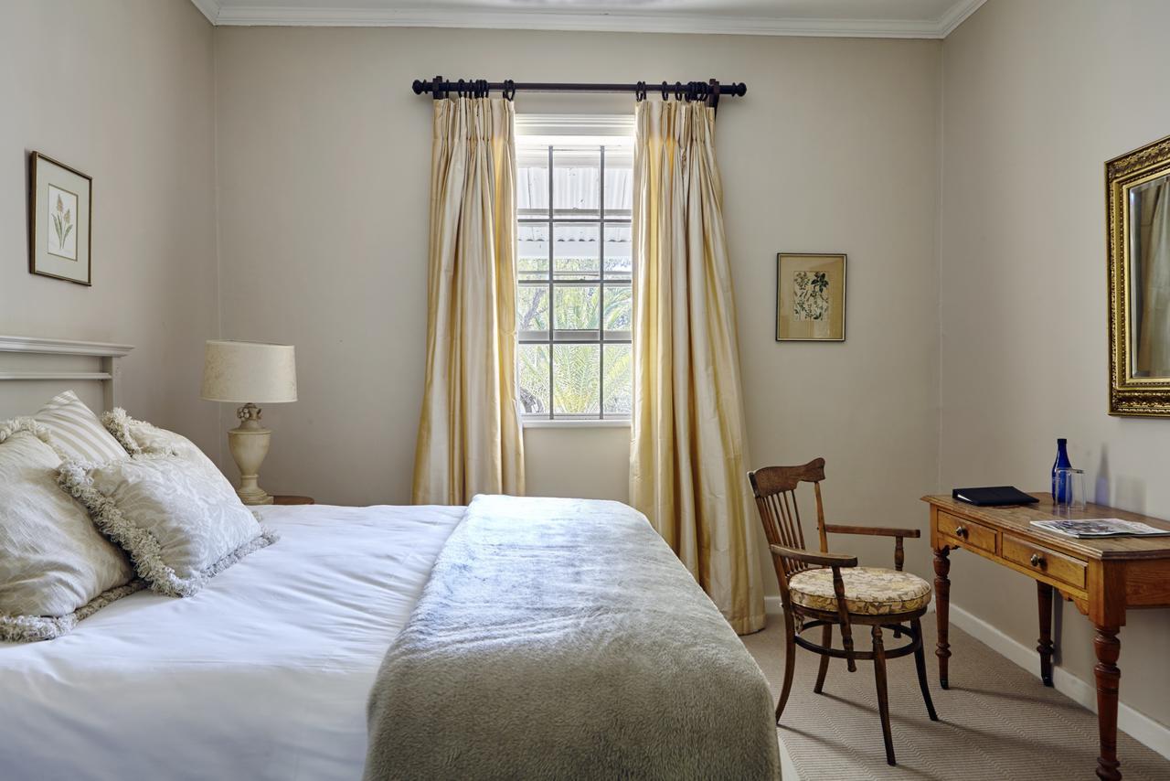 Lord Milner Hotel Matjiesfontein Екстериор снимка