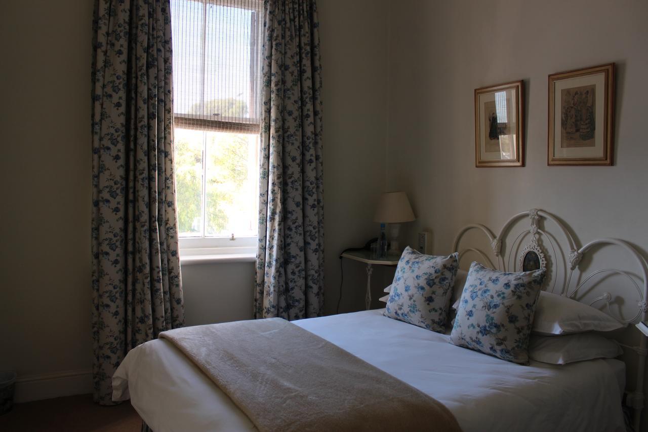 Lord Milner Hotel Matjiesfontein Екстериор снимка