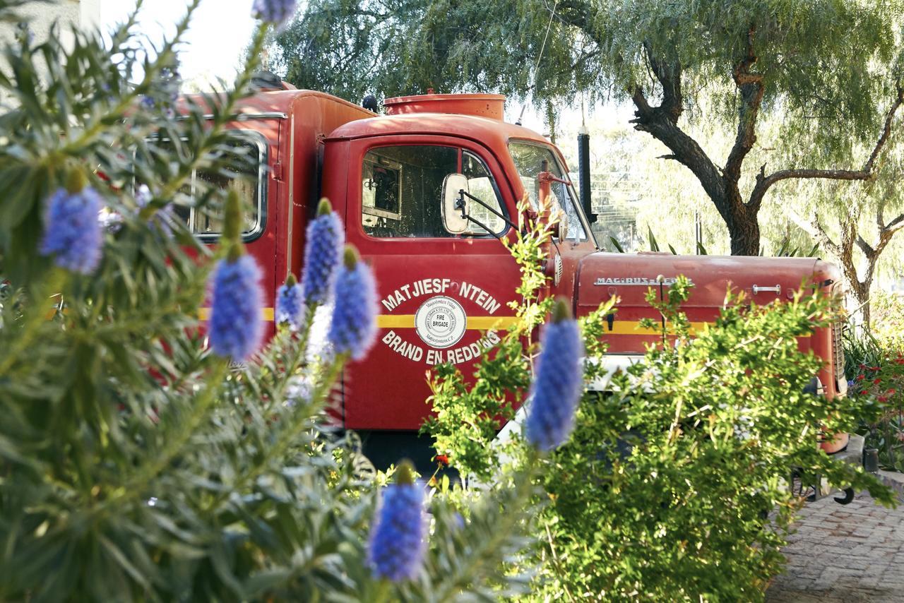 Lord Milner Hotel Matjiesfontein Екстериор снимка
