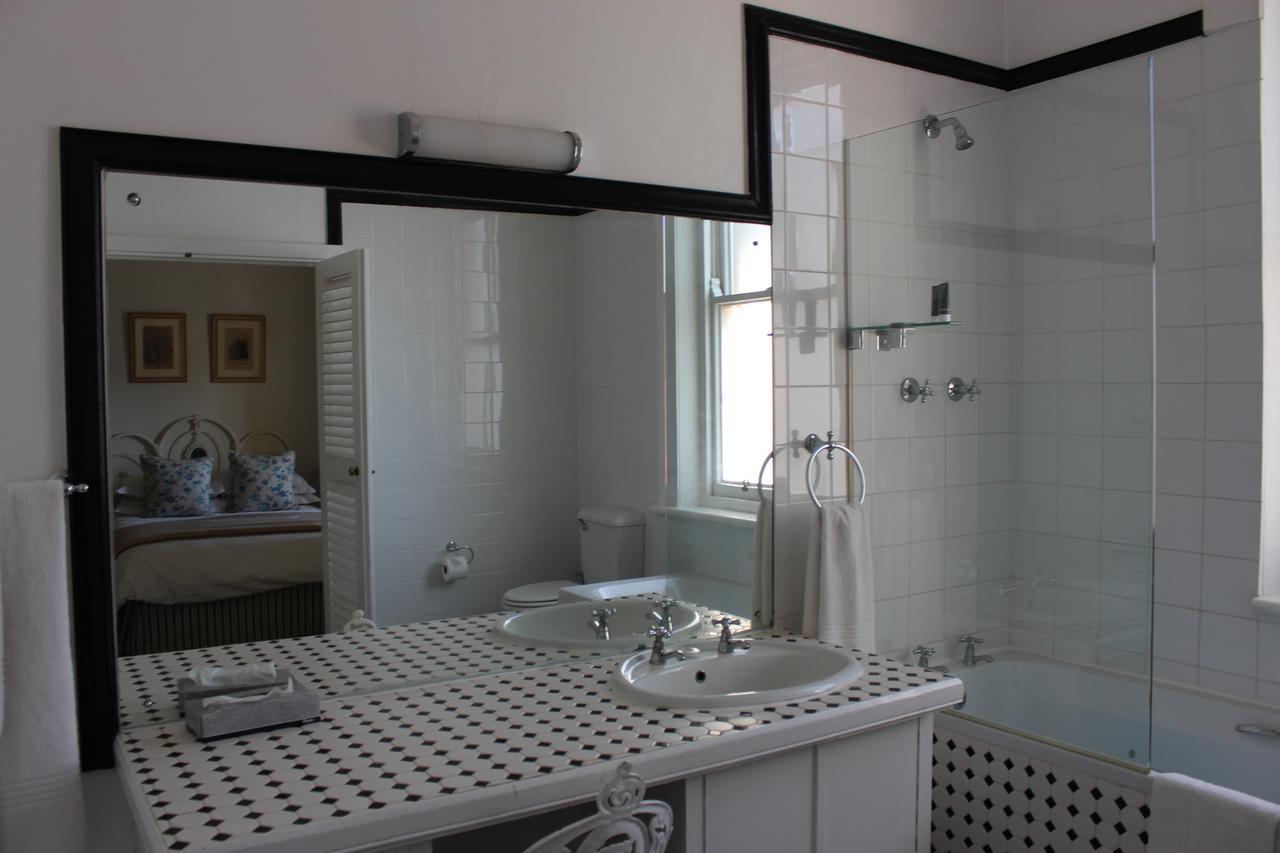 Lord Milner Hotel Matjiesfontein Екстериор снимка
